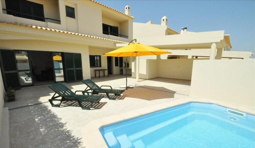 אלבופיירה Holiday House מראה חיצוני תמונה