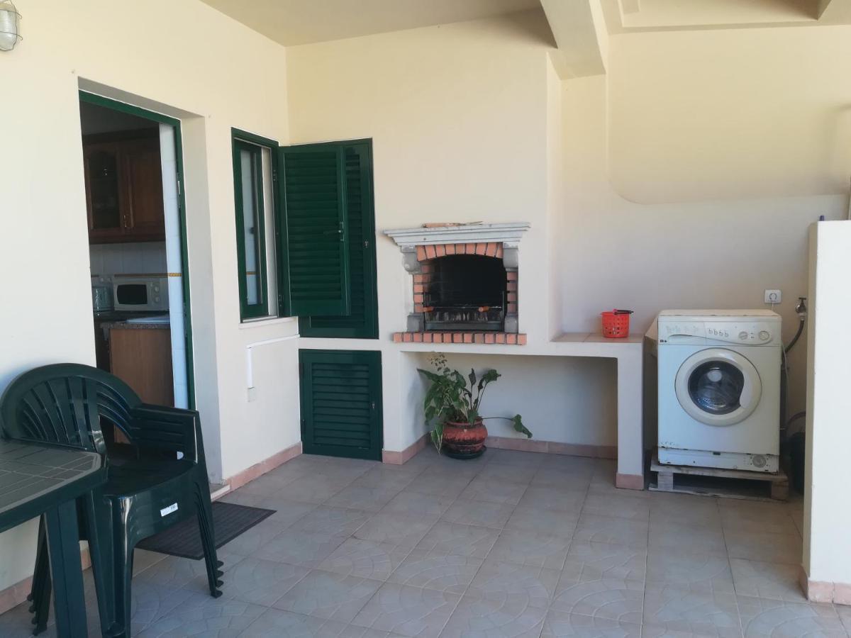 אלבופיירה Holiday House מראה חיצוני תמונה