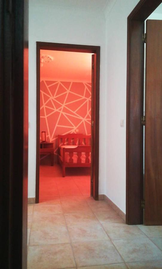 אלבופיירה Holiday House מראה חיצוני תמונה